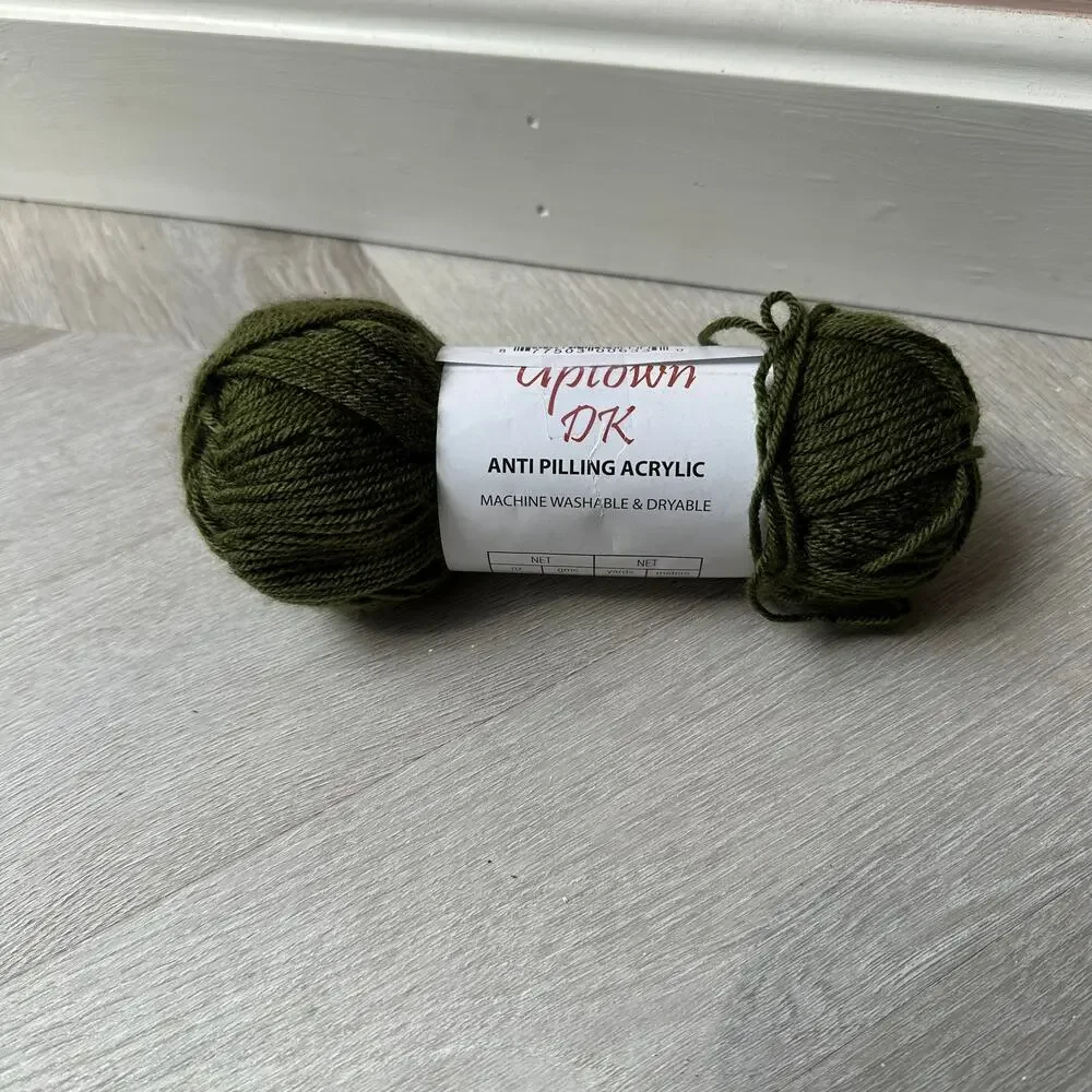 Uptown DK Anti Pilling Acrylic Yarn Root Green Color 113 Machine Wash Universal